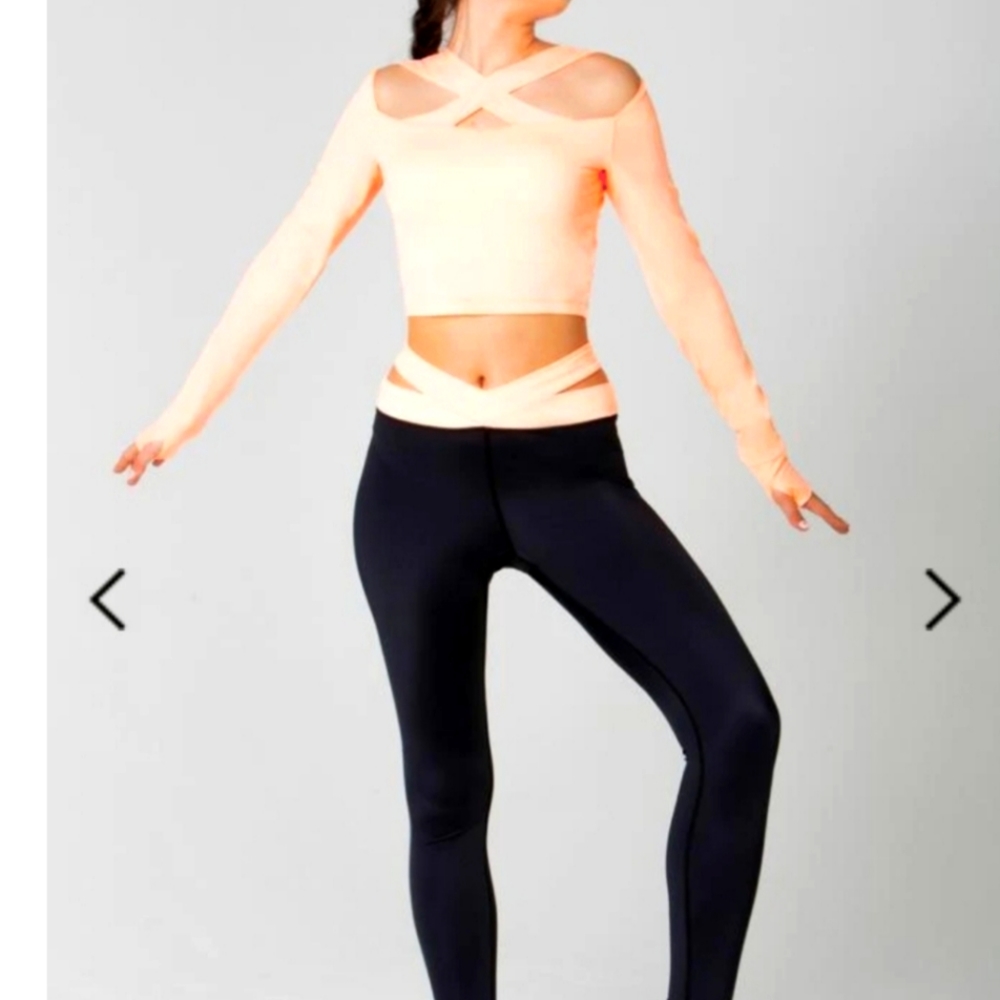 MySwaggs Criss Cross Crop Top Size S
